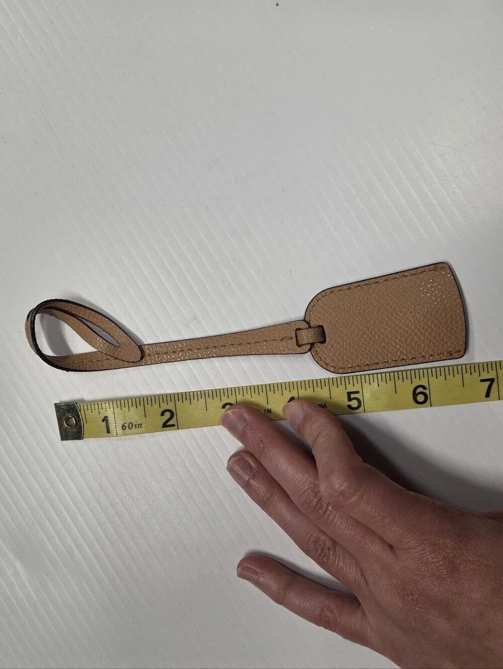 Kate Spade Tan Pebbled Leather Luggage Tag Bag Charm Purse Hangtag Logo